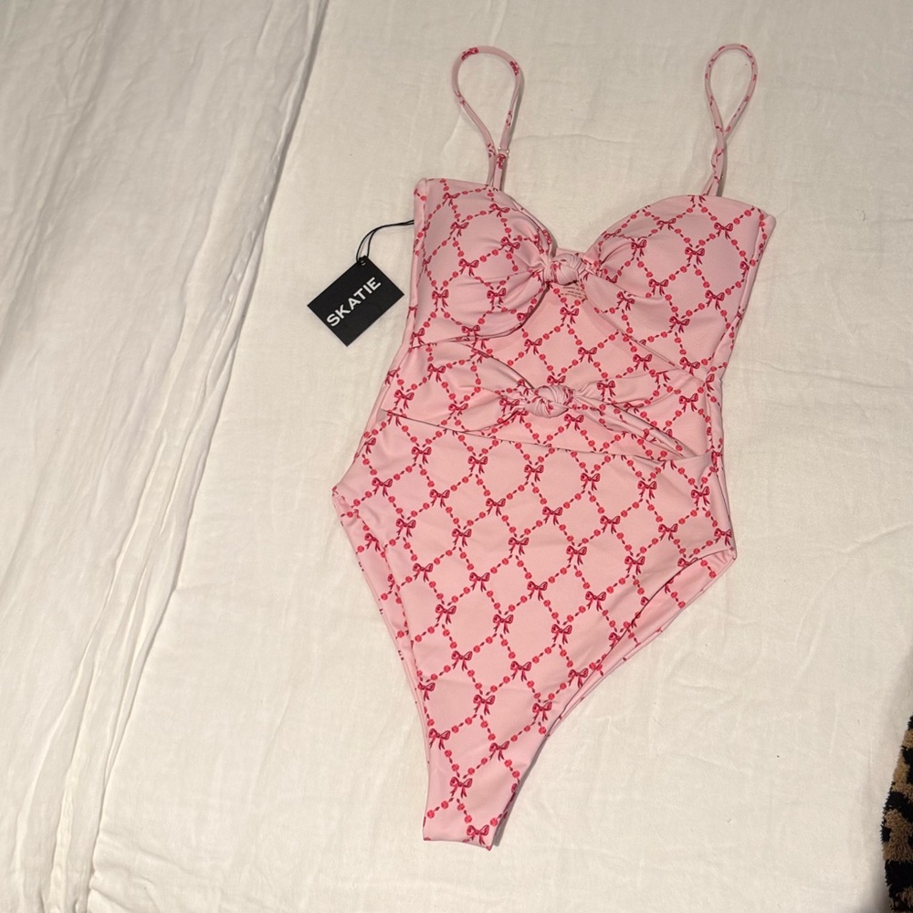 NWT Skatie Lisa One Piece - Coquette - Picture 3 of 6